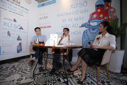 Nhà văn Đức gọi phụ nữ Việt là “đội quân cướp nhà băng” sặc sỡ - 2