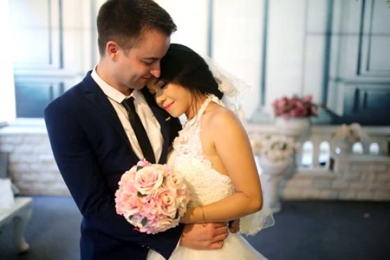 132 1 Chang Ky Su Duc Mang Anh Sang Den Cuoc Doi Co Osin Viet
