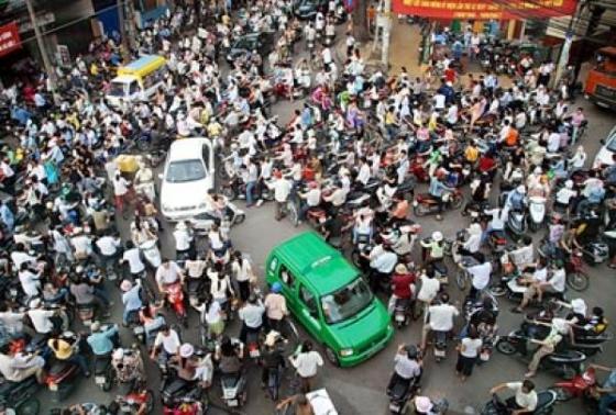 132 1 Nguoi Viet Dinh Dui It Tien Khi Vi Pham Giao Thong O My