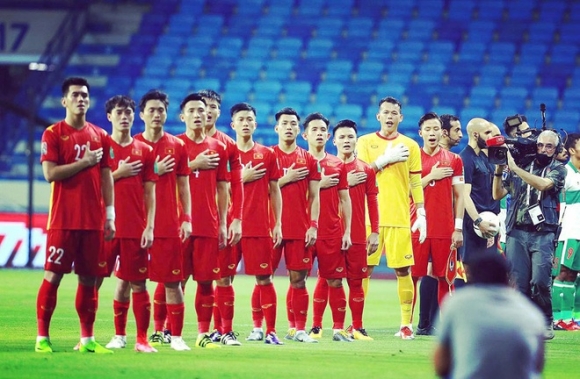 1 Su Co Tat Nhac Quoc Ca Hinh Anh Quoc Gia Khong Duoc Phep Xuc Pham