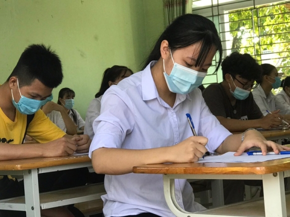 1 Tranh Cai Vi Lich Su Tro Thanh Mon Hoc Tu Chon