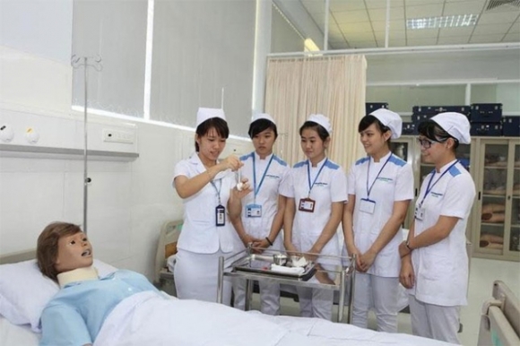 1 Lao Dong Viet Sang Duc Hoc Nghe Duoc Cap Them Luong 30 Trieu Dongthang
